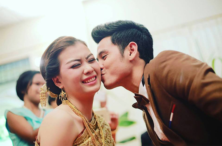 งานแต่งของนักเตะ ธีราทร Wedding-Theerathon-Aum-b